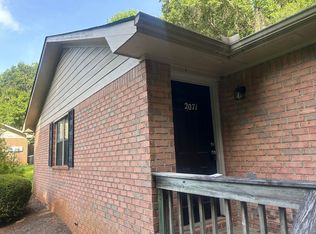 2071/2073 Cantrell Ln, Bogart, GA 30622