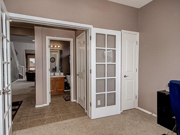 5th image of 3406 E Pinot Noir Ave
