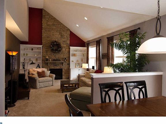 4th image of 2941 Avebury Stone Cir