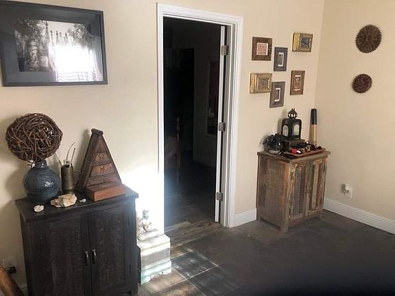 3rd image of 1147 15th Ave N Unit B