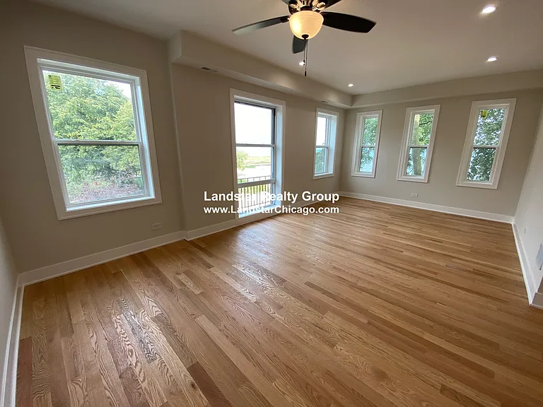 1055 W Pratt Blvd #2A — Photo 4