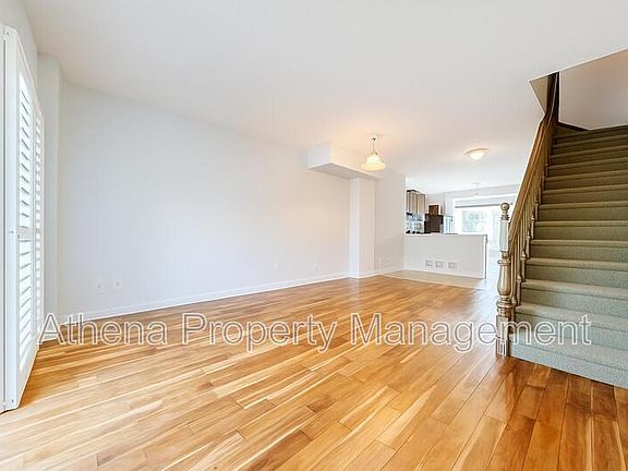 5th image of 89 Willow Ln