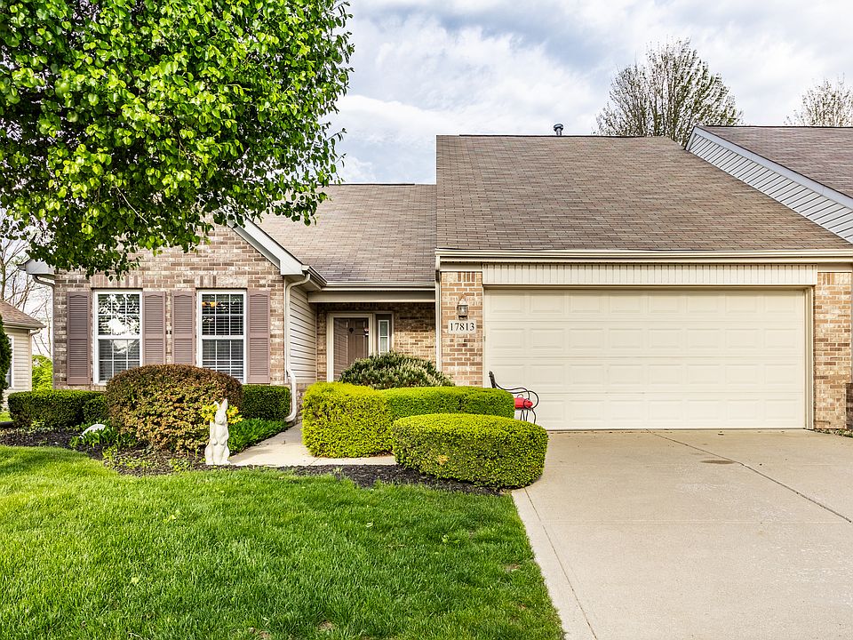 1st image of 17813 Crown Pointe Ct