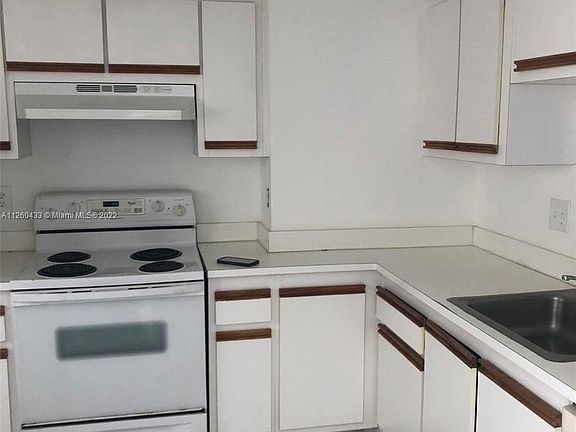 5th image of 3646 NW 95th Ter #4K