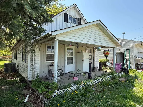 409 & 411 1st St, Matherville, IL 61263