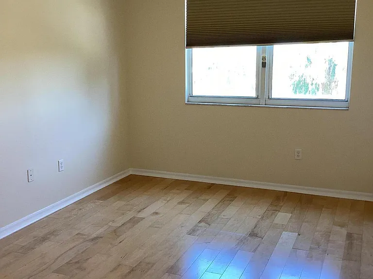 2421 NE 65th St #506 — Photo 39