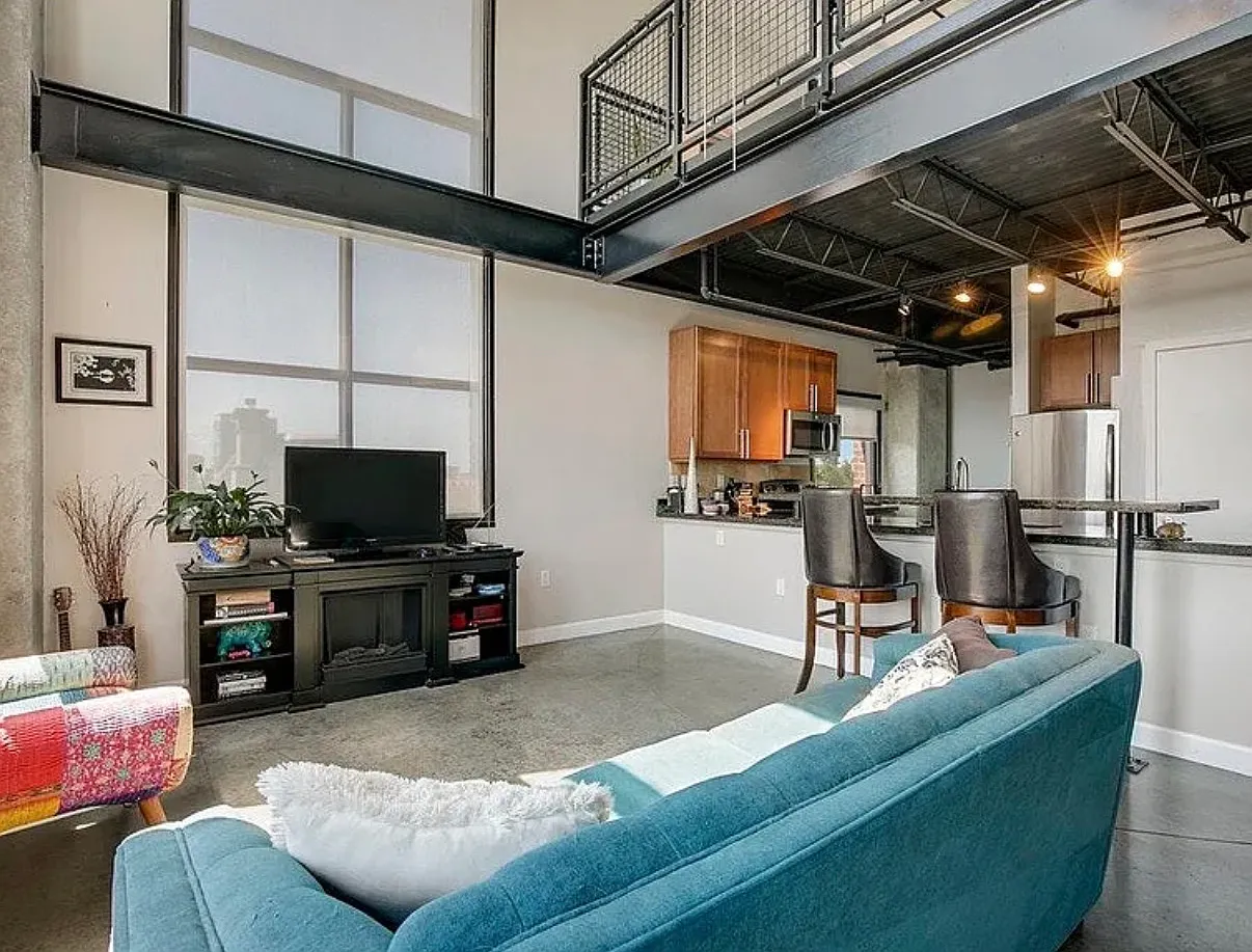 1 bed, 1.5 bath, 1100 sqft, $2,900 — Photo 3