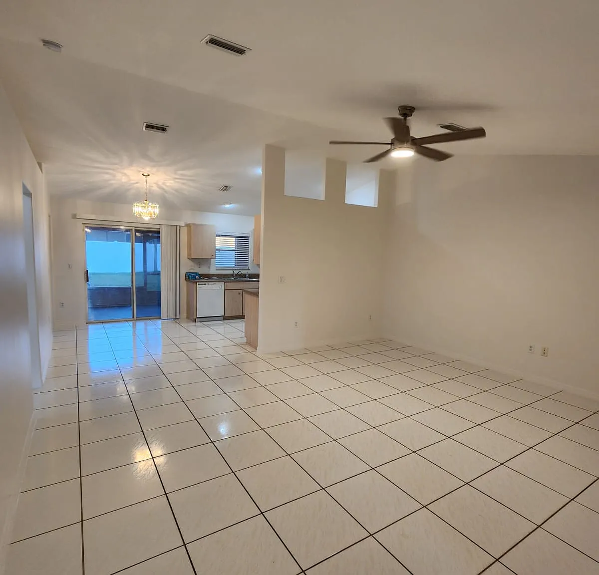 2 bed, 1150 sqft, $1,500 — Photo 4