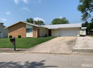 530 S Parkway Dr, Bloomington, IN 47403