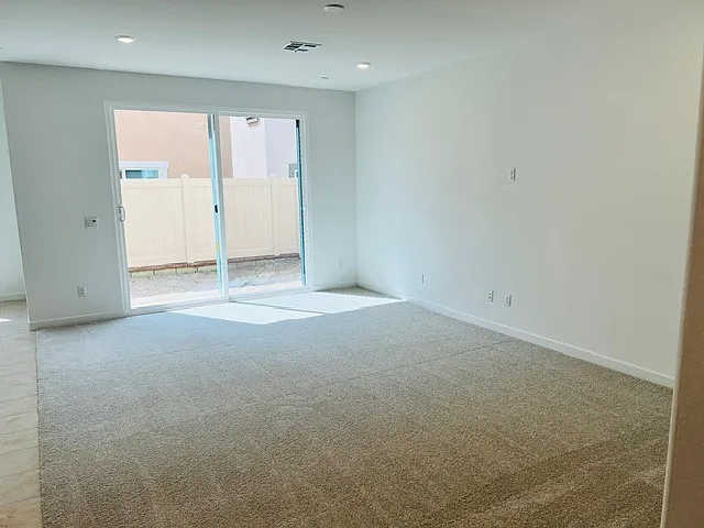 16739 Plantain Way — Photo 9