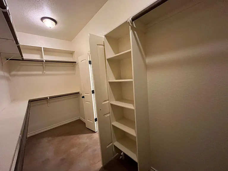 3113 Silver Saddle Dr — Photo 25