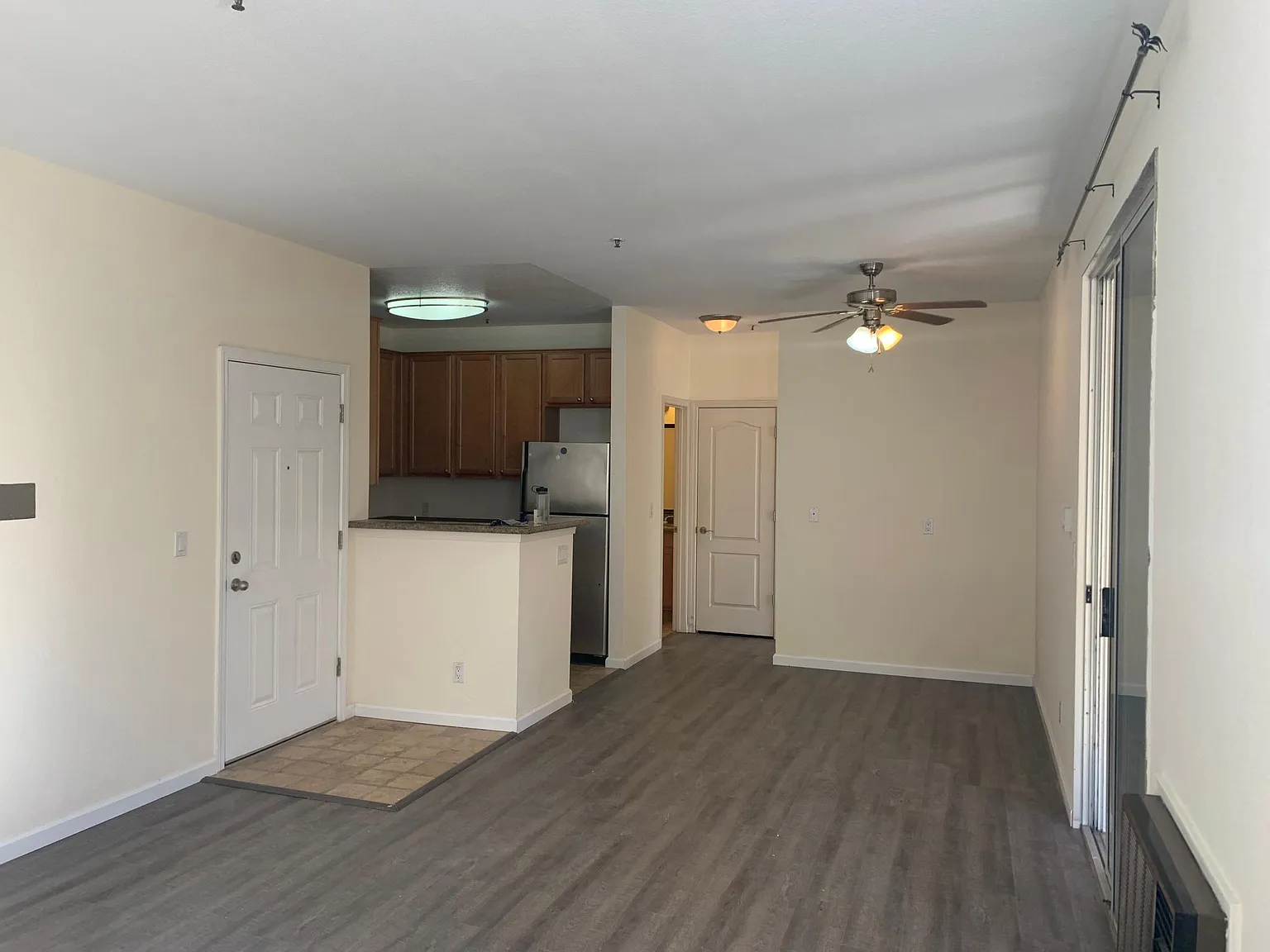 1 bed, 721 sqft, $2,600 — Photo 4