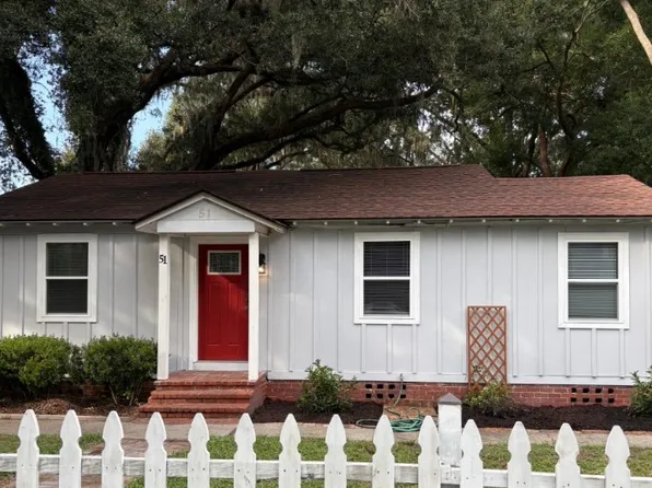 51 Maxwell Ave, Saint Simons Island, GA 31522