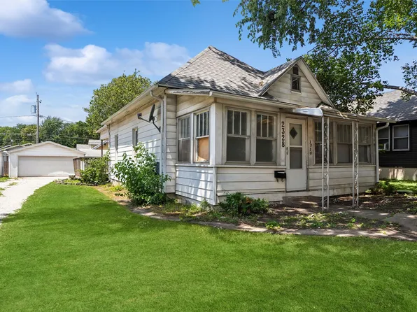 2328 E 14th St, Des Moines, IA 50316