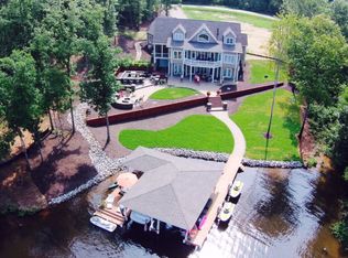 142 N Jacks Dr, Macon, NC 27551
