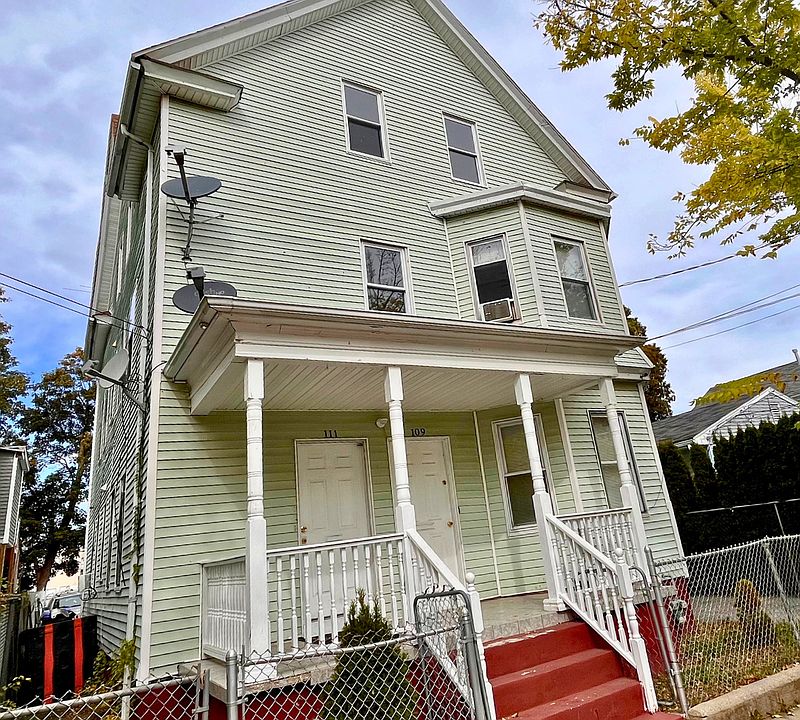 1st image of 109 Mitchell St #3