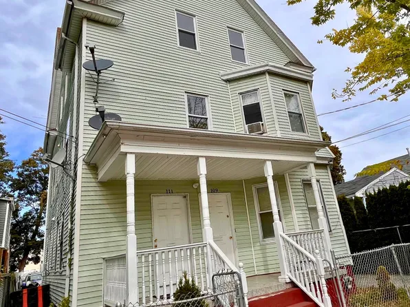 109 Mitchell St #3, Providence, RI 02907