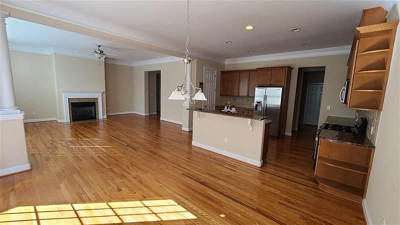 Breakfast nook