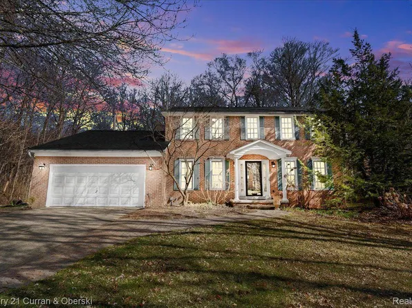18080 Winchester Dr, Northville, MI 48168