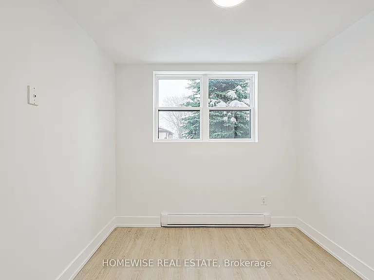 100 Liberty St N #8A — Photo 17