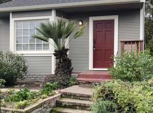 822 Fountain Ave, Monterey, CA 93940