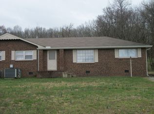 1823 Murfreesboro Rd #B, Lebanon, TN 37090