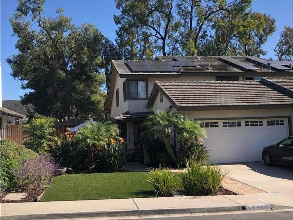 STREET VIEW & GATED PATIO ENTRY