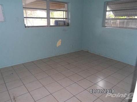 4th image of 3421 NE 13th Ave