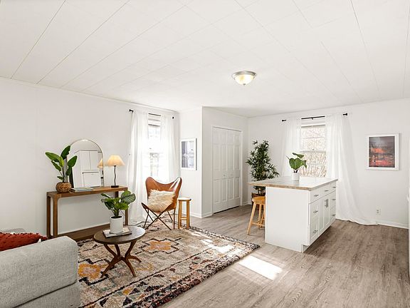2nd image of 215 Donna Dr #E