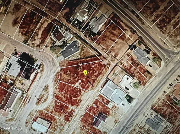 1 Orchid Dr, California City, CA 93505