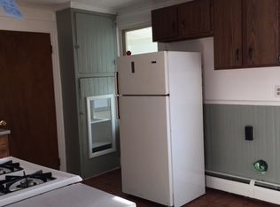 18 Lewis St APT 4, Torrington, CT 06790