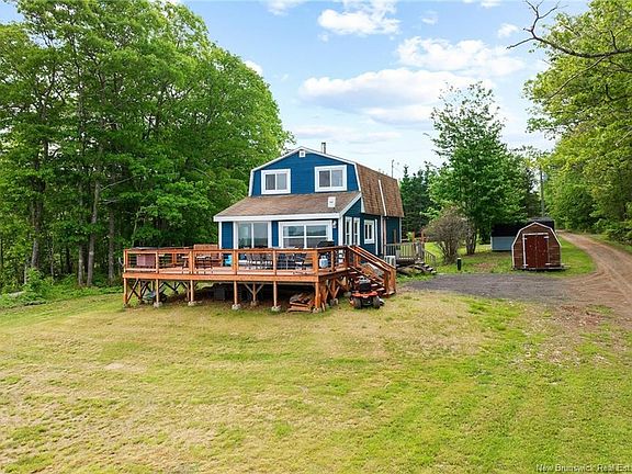 2nd image of 466 Cumberland Point Rd