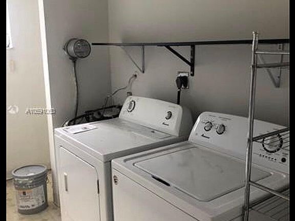 5th image of 9363 Fontainebleau Blvd #0