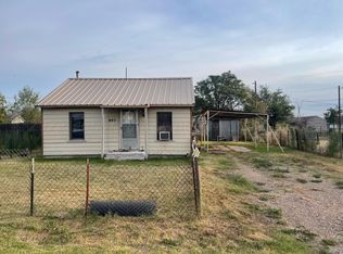 845 E Craven Ave, Pampa, TX 79065