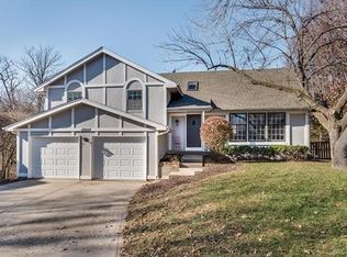 12428 W 72nd Ter, Shawnee, KS 66216