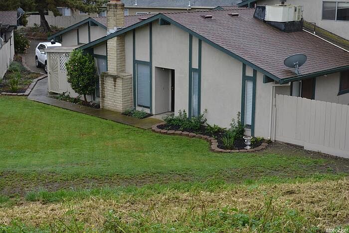 1st image of 3261 W De Ovan Ave
