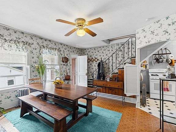 4th image of 56 Hathaway Rd