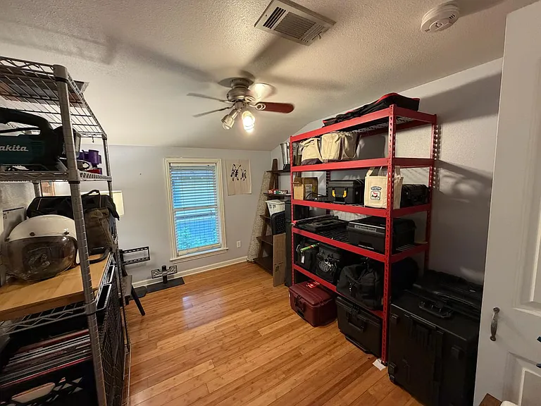 1607 Garden St #B — Photo 11