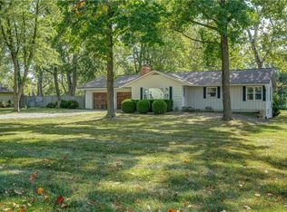 711 NW Black Twig Ln, Lees Summit, MO 64081