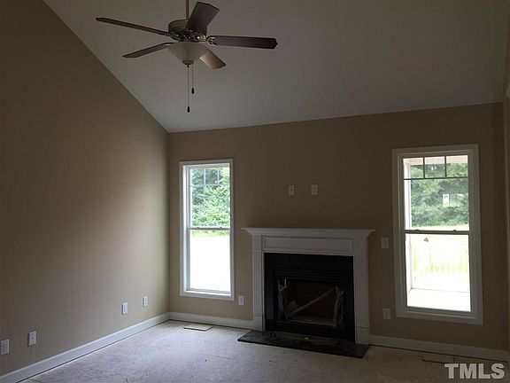 5th image of 79 Cotton Mill Dr