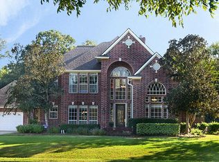 33107 Whitley Ct, Weston Lakes, TX 77441