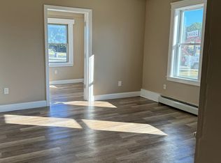 151 S Main St #2, Rochester, NH 03867