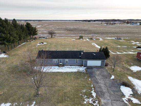 484 W 650 S, Hebron, IN 46341