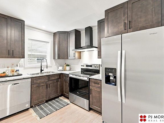 5th image of 2504 Corby St