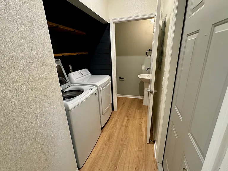 7702 Plantation Cir — Photo 12