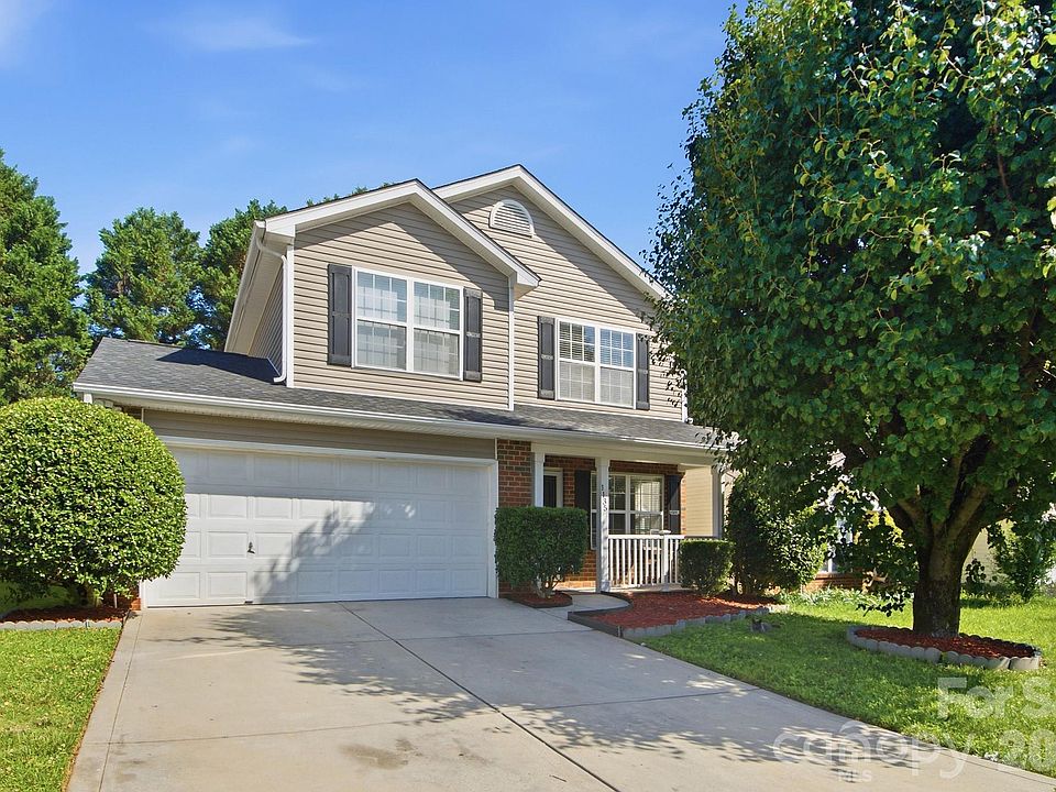 1st image of 1135 Stonehenge Ln