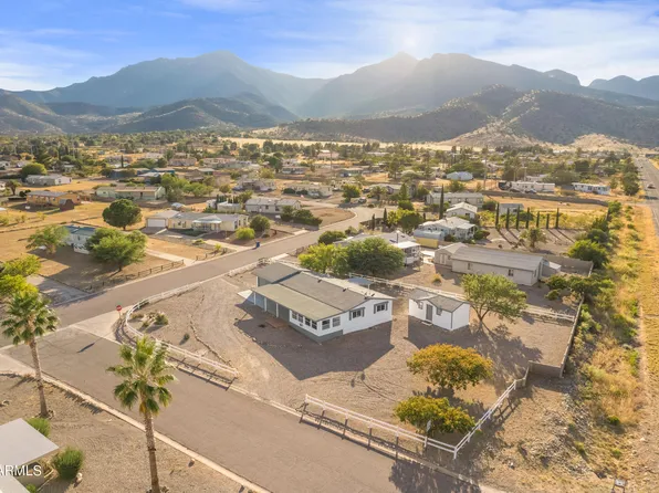 5281 E Branding Iron Dr, Hereford, AZ 85615