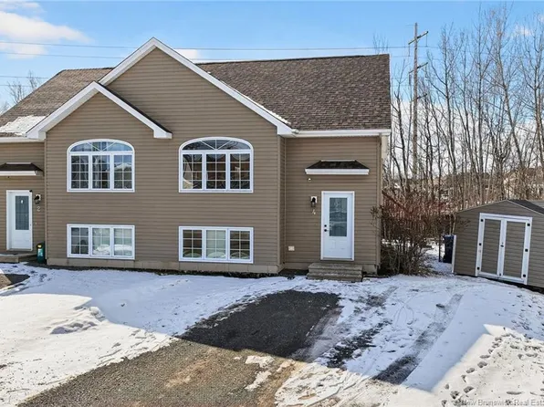 4 Aspenrose Ct, Moncton, NB E1G 0G6