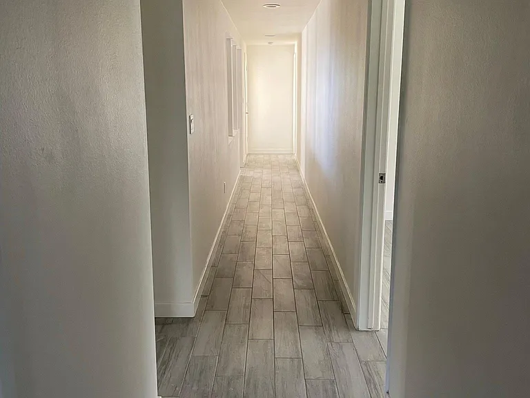 Hall to Bedrooms