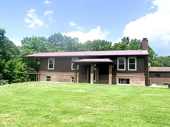622 Paradise Ln, Olive Hill, KY 41164